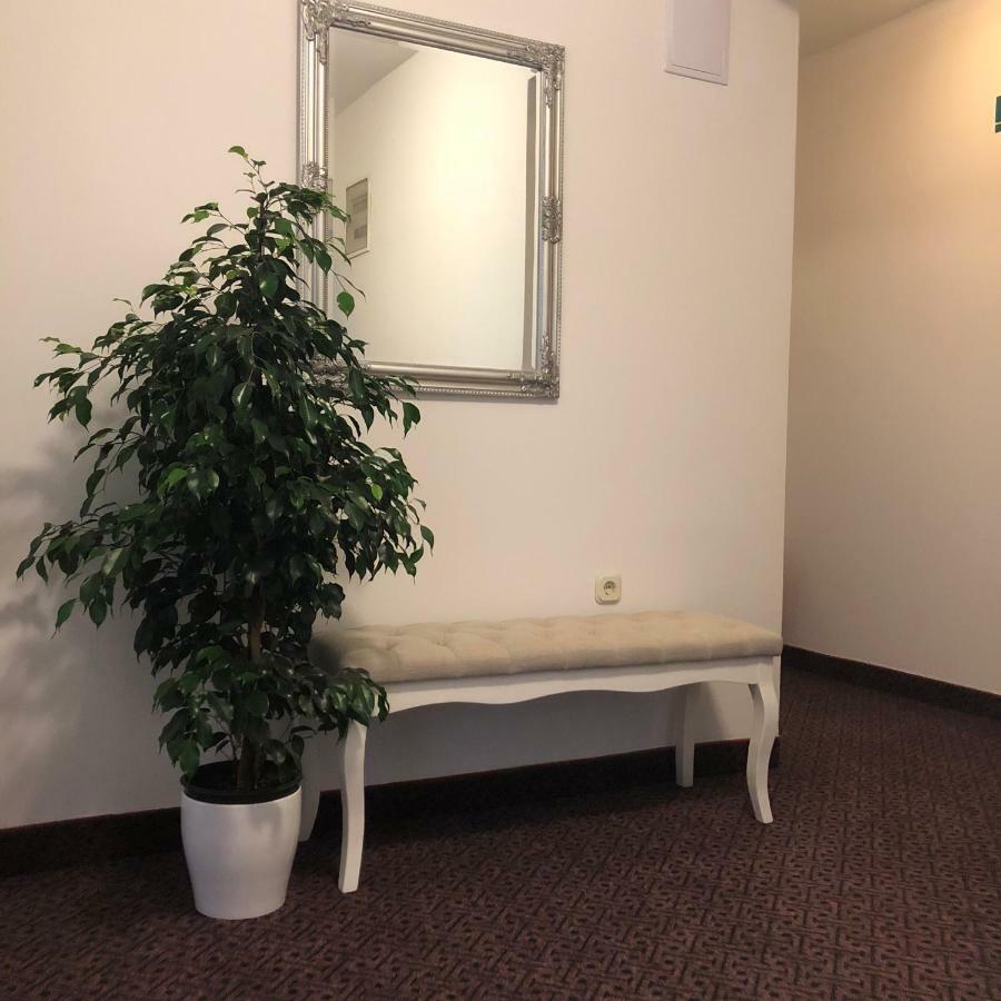 Rooms Ana Stobreč エクステリア 写真